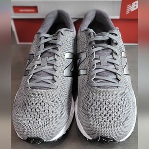 New balance running course Sz 9 wide